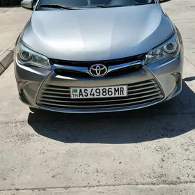 Toyota Camry 2016