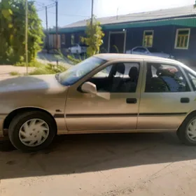 Opel Vectra 1992