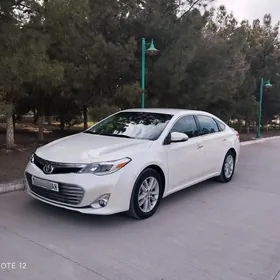 Toyota Avalon 2013