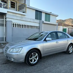 Hyundai Sonata 2008