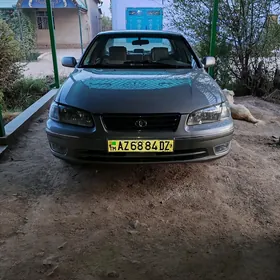 Toyota Camry 1999