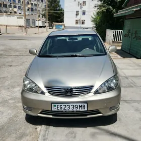 Toyota Camry 2003