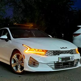 Kia K5 2021