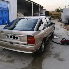 Opel Vectra 1989