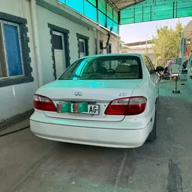 Infiniti I30 2000