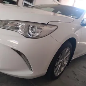 Toyota Camry 2017