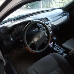 Nissan Cefiro 1994