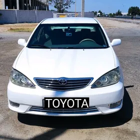 Toyota Camry 2005