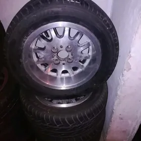 Diska Pakyrsa 13 lik