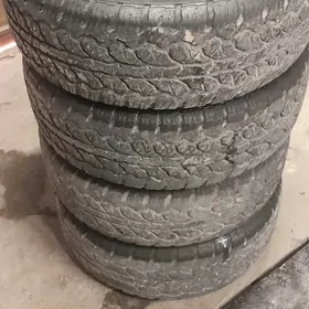 265 70 16