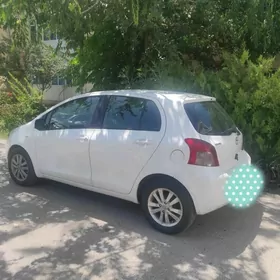 Toyota Yaris 2008