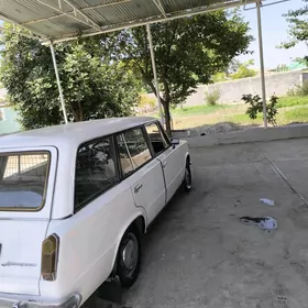 Lada 2102 1981