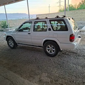 Nissan Pathfinder 2002