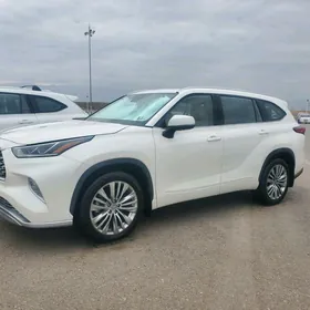 Toyota Highlander 2020