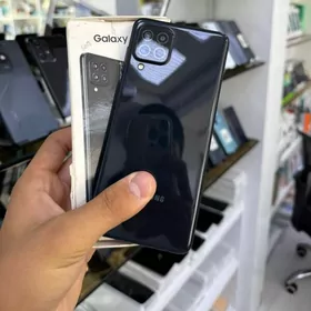 SAMSUNG A22