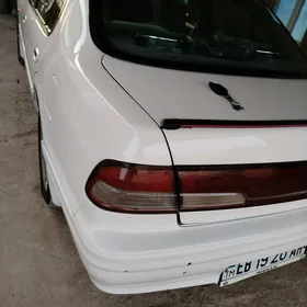 Nissan Maxima 1998