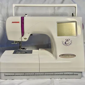 JANOME 350E kompýuter maşyn
