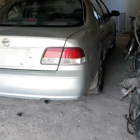 Nissan Maxima 2002
