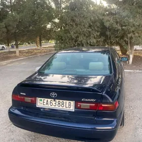 Toyota Camry 1997