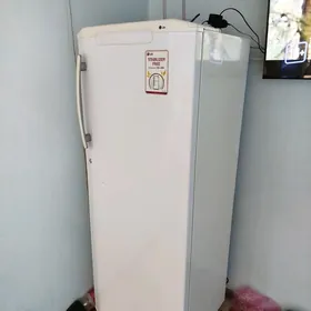 LG