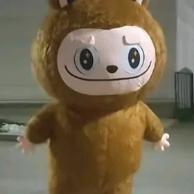 miska labubu