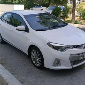 Toyota Corolla 2015