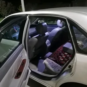 Toyota Avalon 2001