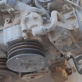 Mitsubishi masynyn 4m40 dwigat