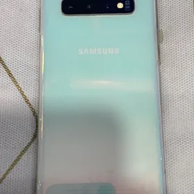 SAMSUNG S10