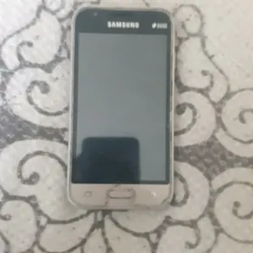 Samsung J 1