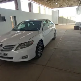 Toyota Camry 2010
