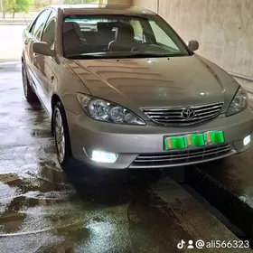 Toyota Camry 2003