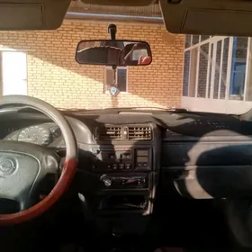 Opel Vectra 1993