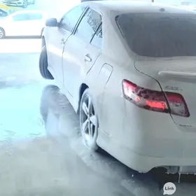Toyota Camry 2011