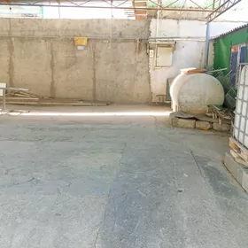 Magazyn üçin Arenda ýer bar