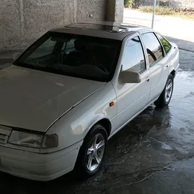 Opel Vectra 1989