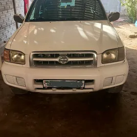 Nissan Pathfinder 1999