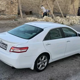 Toyota Camry 2010