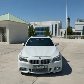 BMW F10 2011