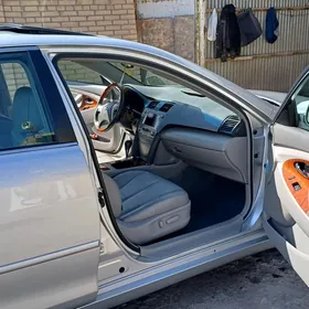 Toyota Camry 2011