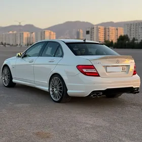 Mercedes-Benz C-Class 2012