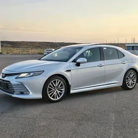 Toyota Camry 2018