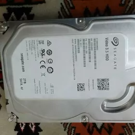 Źestkiy disk жесткий диск