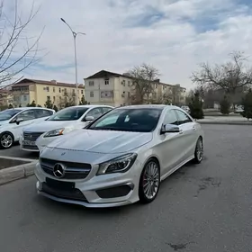 Mercedes-Benz CLA 2015