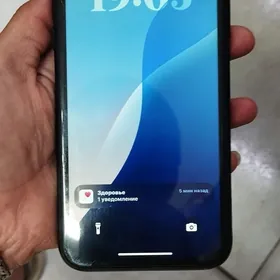 iPhone XR