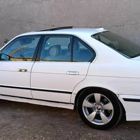 BMW 525 1989