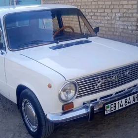 Lada 2104 1984