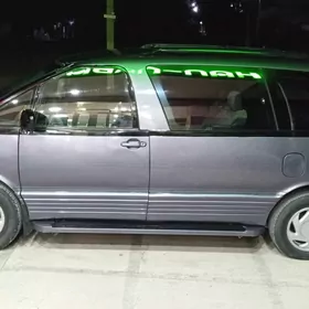 Toyota Previa 1992