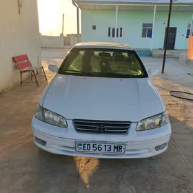 Toyota Camry 1998