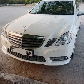 Mercedes-Benz E350 2012